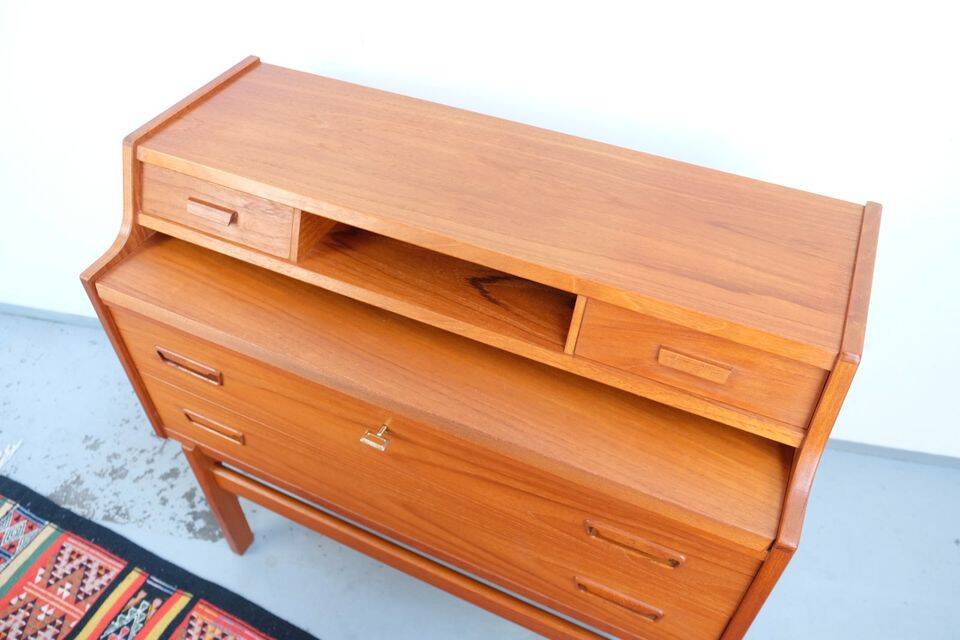 Iversen teak secretary, Danish style from the 1960s-70s.