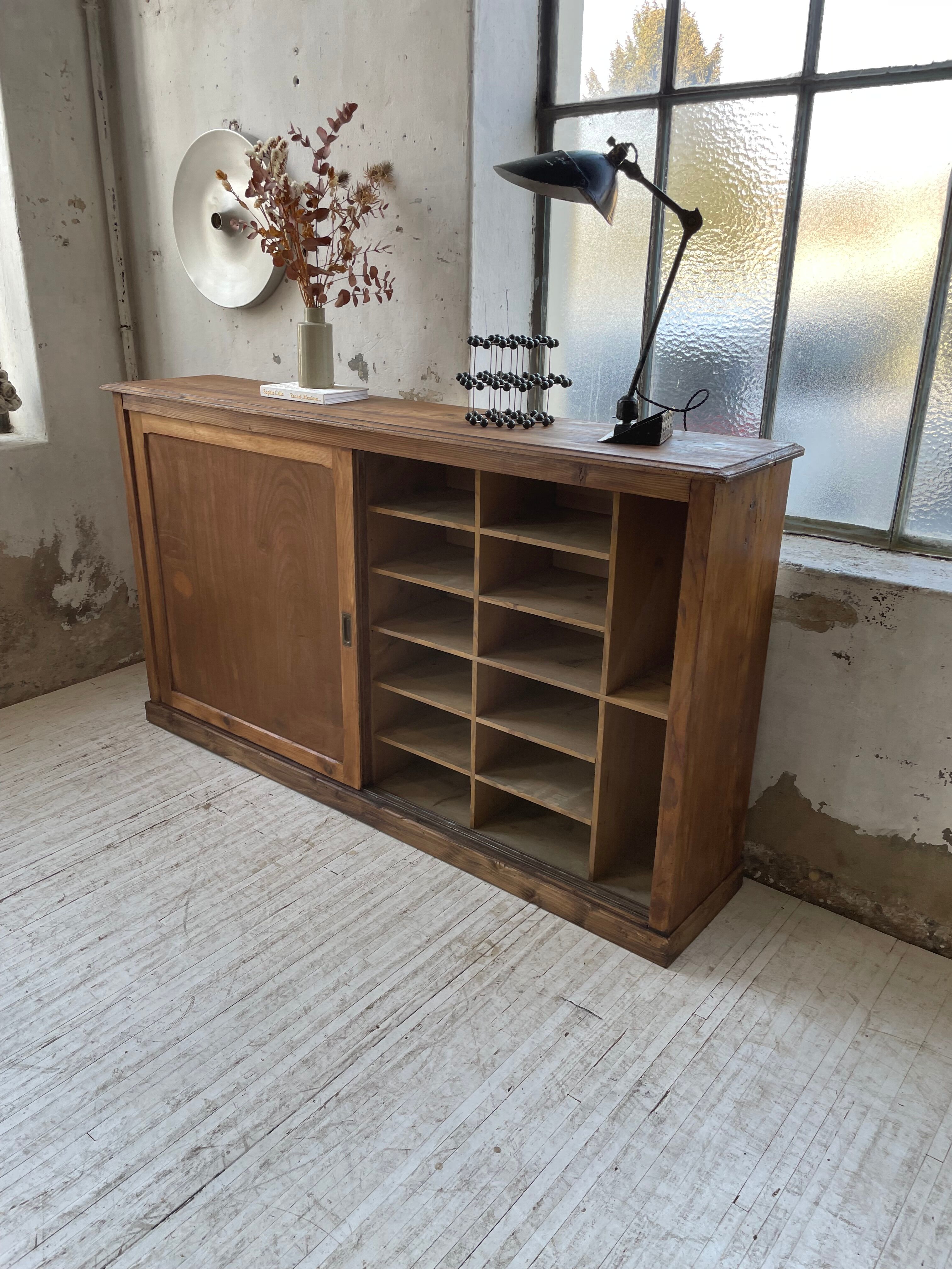 Articulated workshop lamp ravel ball joints