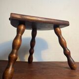 Tabouret tripode bois avec clous