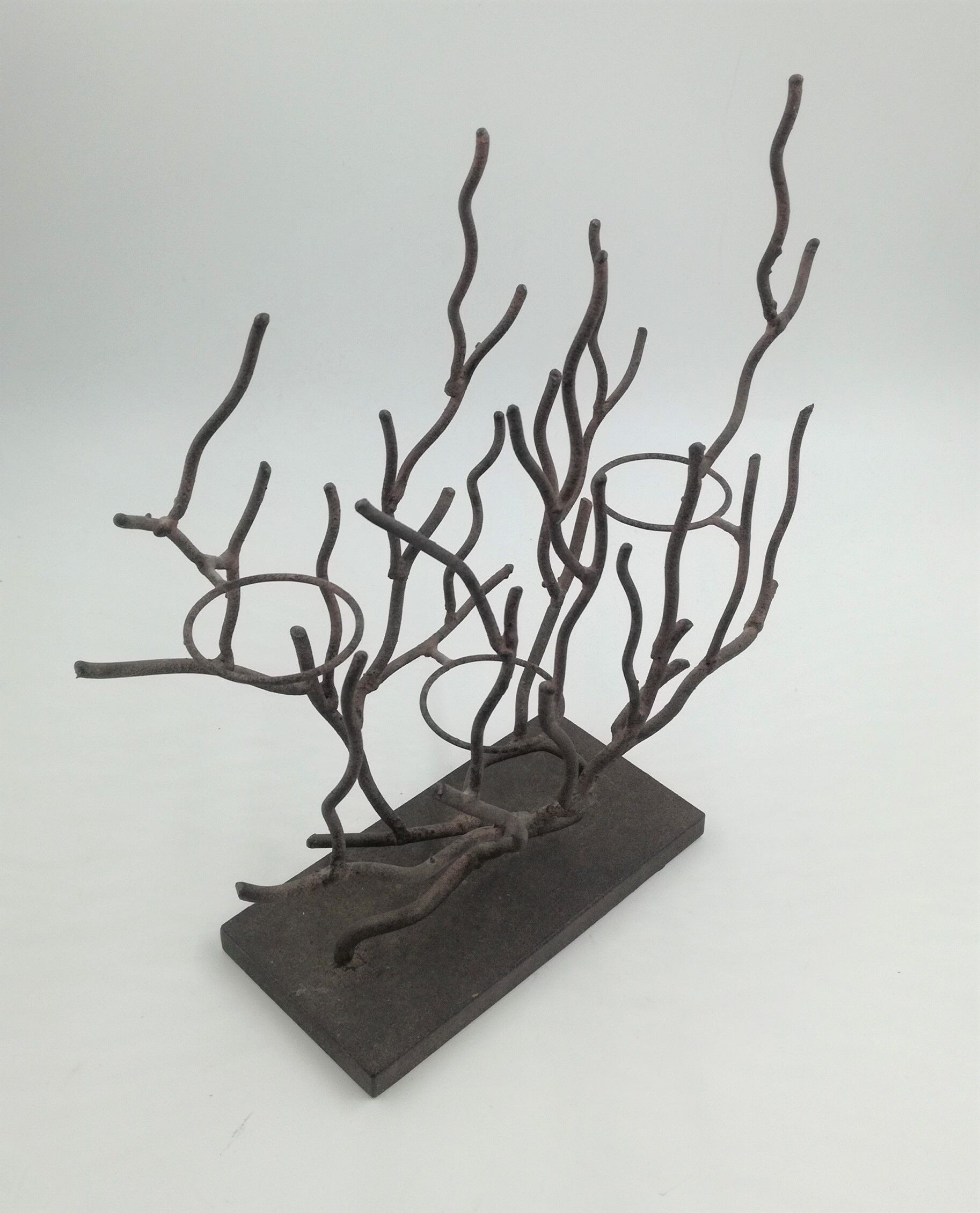 Coral-shaped metal candlestick