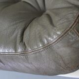 Pair of F976 armchairs by Geoffrey Harcourt for Artifort