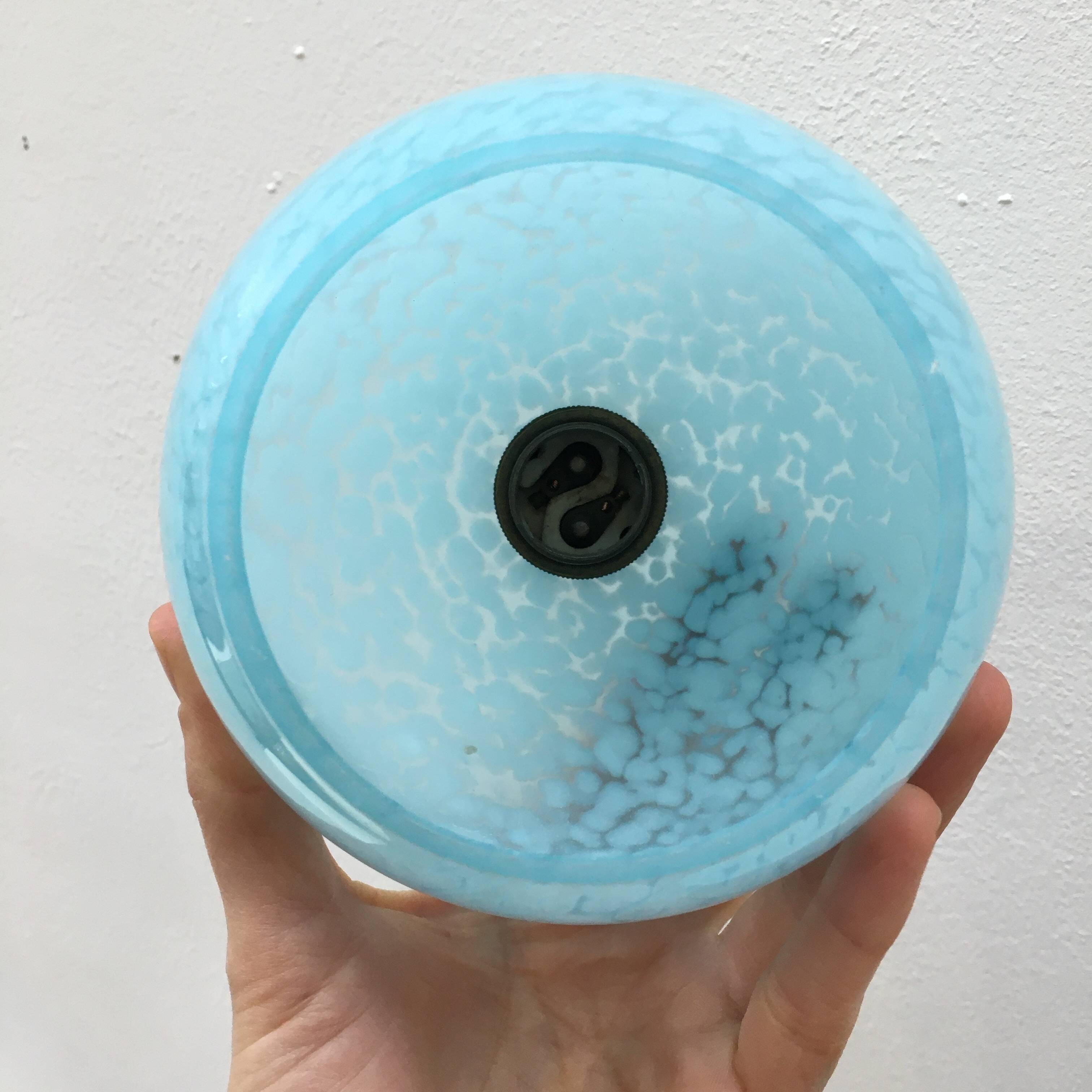 Lampe baladeuse art déco en verre de Clichy bleu