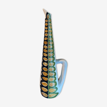 Ceramic pitcher with leaf decorations