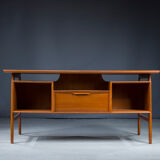 Teak 75 desk from Omann Jun, 1960s