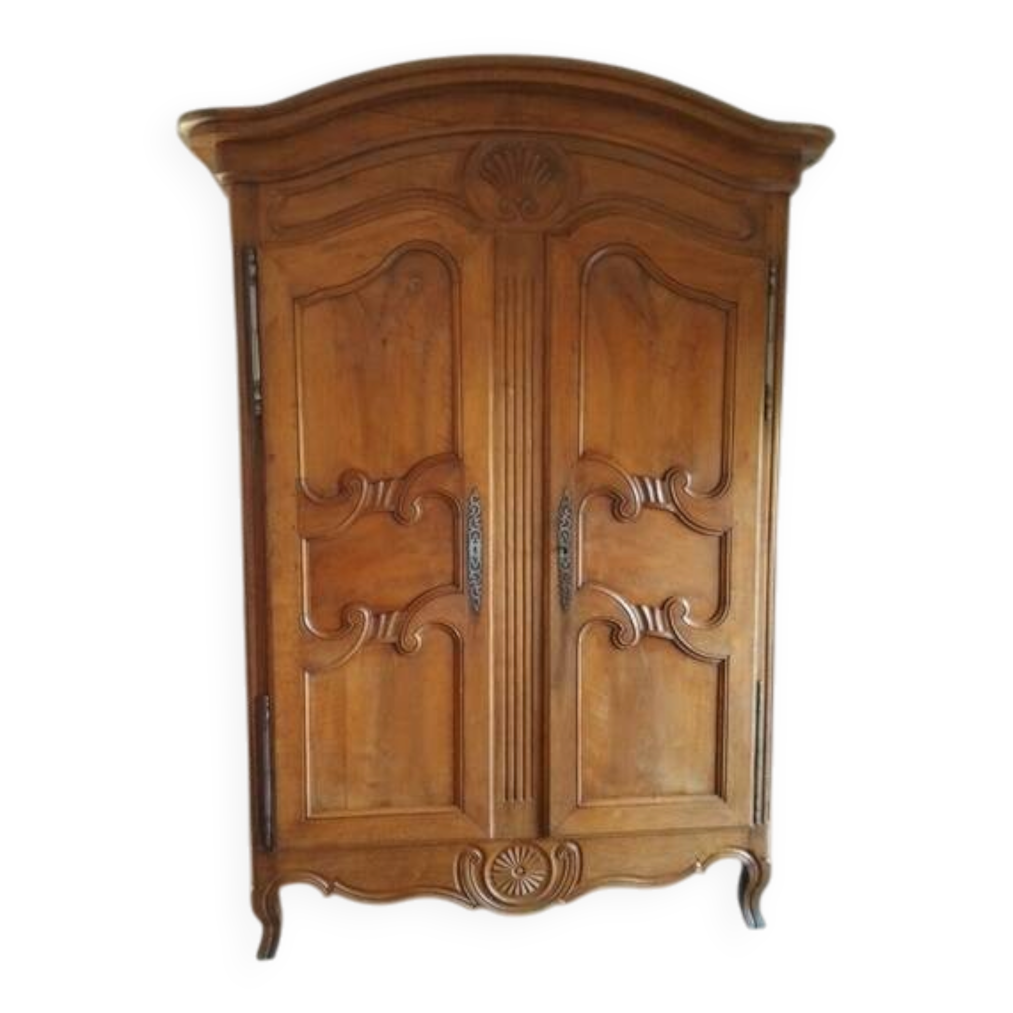 Antique wardrobe from the late 19th century, fully restored in 1989.