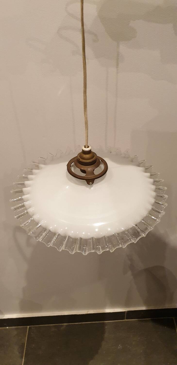Suspension lampshade in lace opaline 1930s