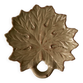 Ceramic leaf pocket emptier