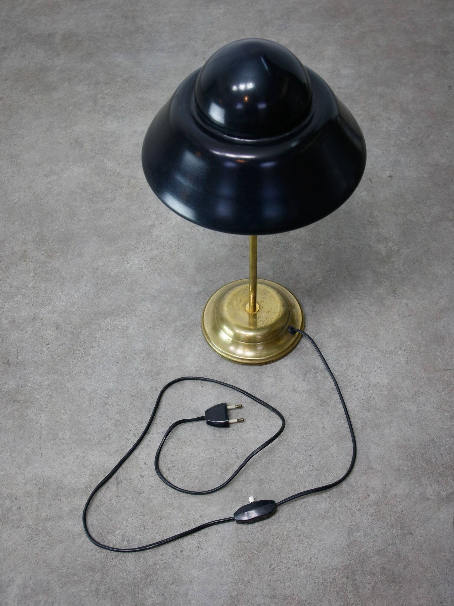 Mid-century Italian Brass & Glass Table Lamp, 1960s