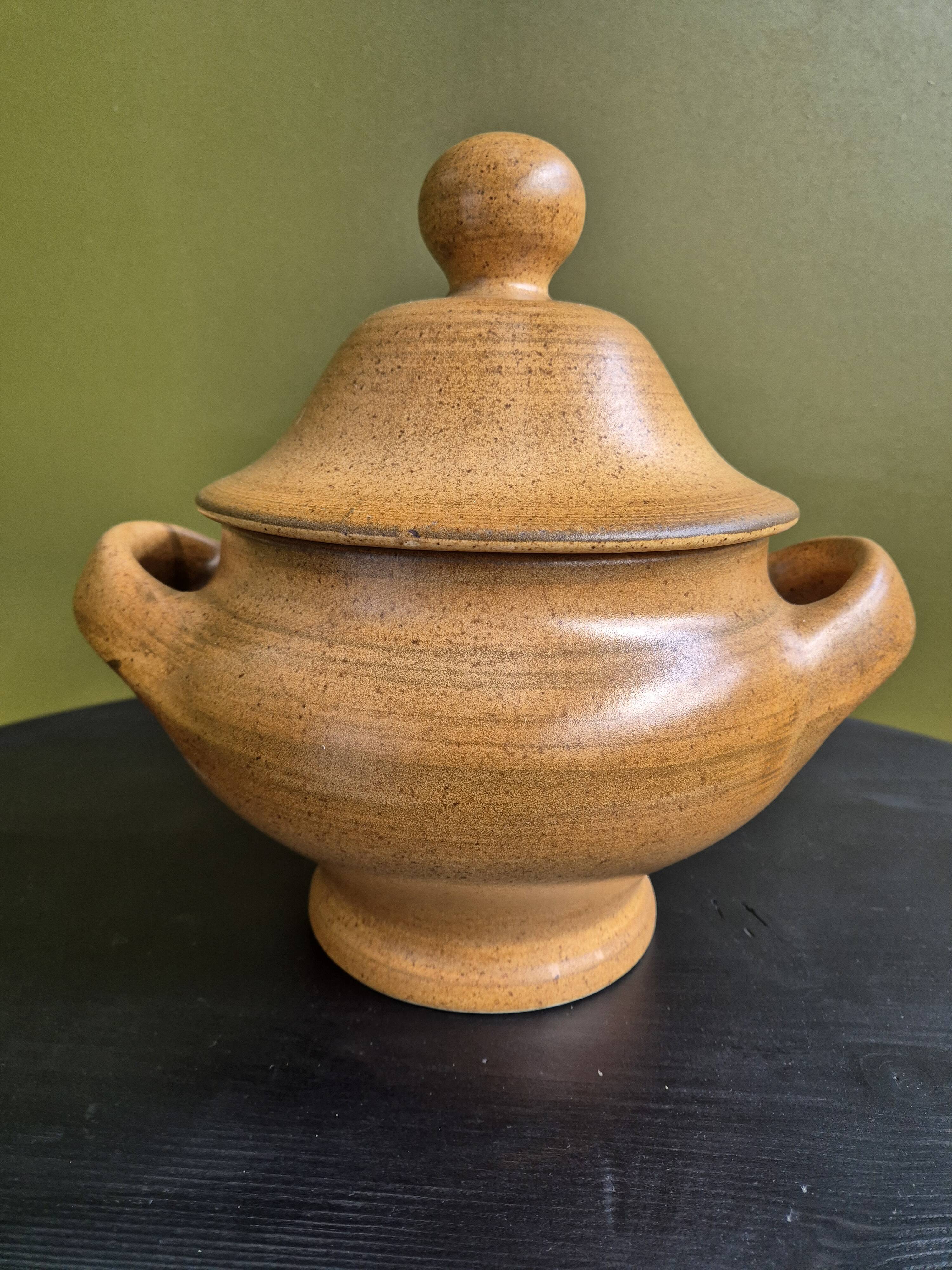 Longchamp stoneware tureen