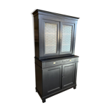 Buffet two body black vessel