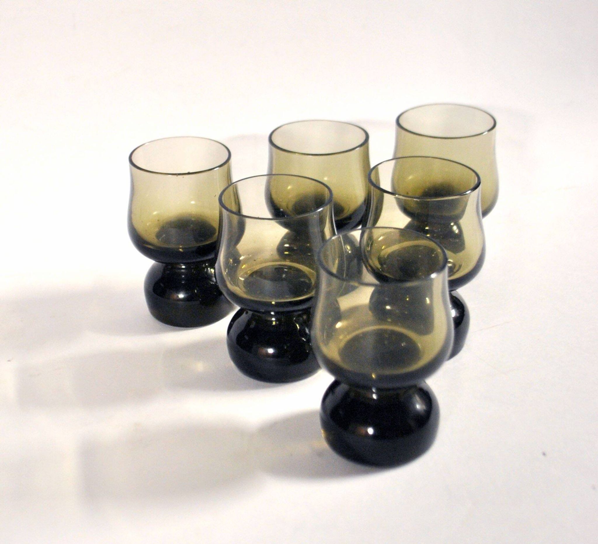 Set of 6 vintage smoked glass shot glasses from Italy, 1970-1980.