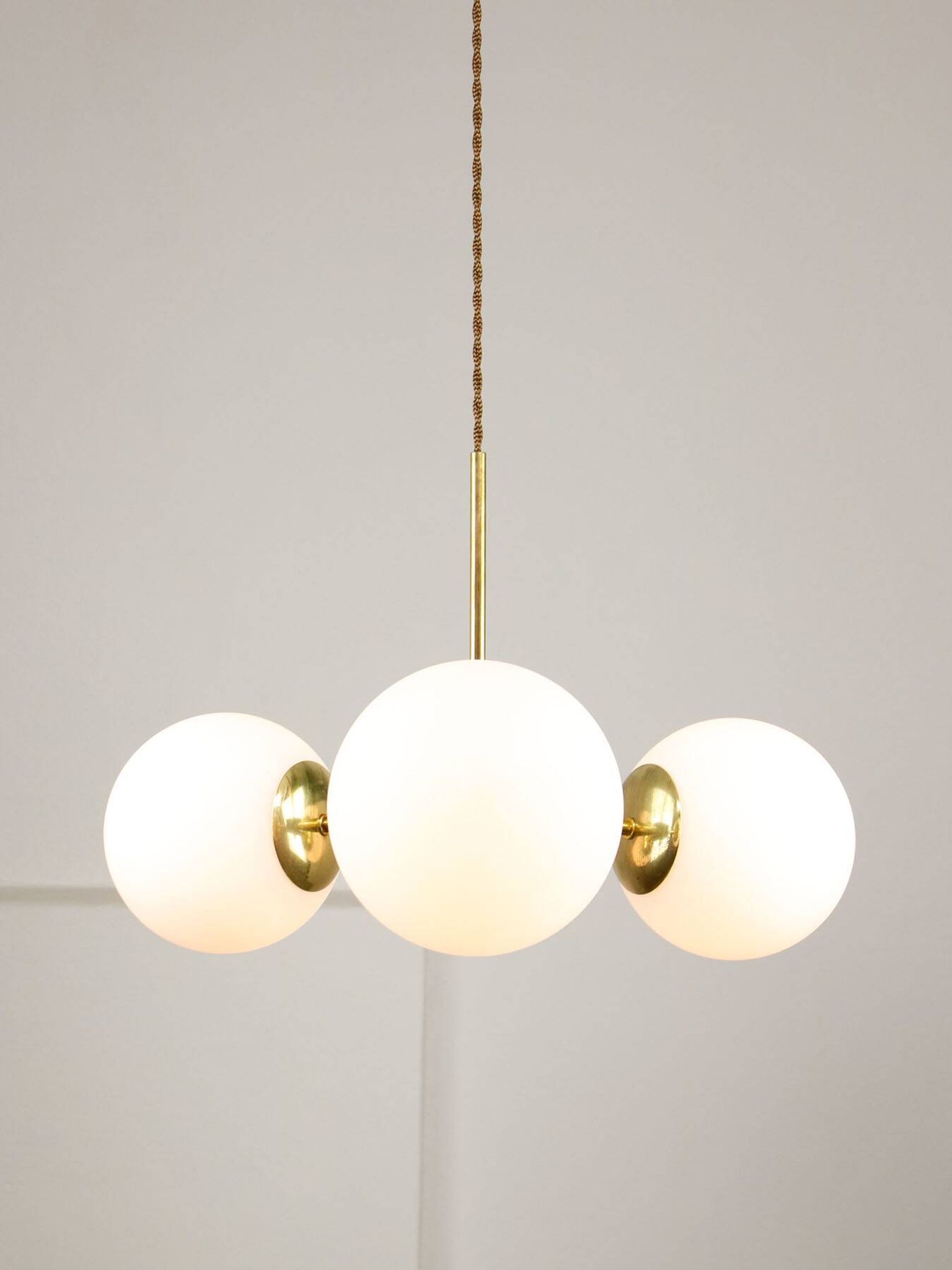 Mid-Century Modern Italian Chandelier in Brass and Opaline Glass, 1960s