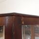 English Art Deco display cabinet on ornate legs, 1930s