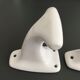 Paire de patères en porcelaine blanche rétro