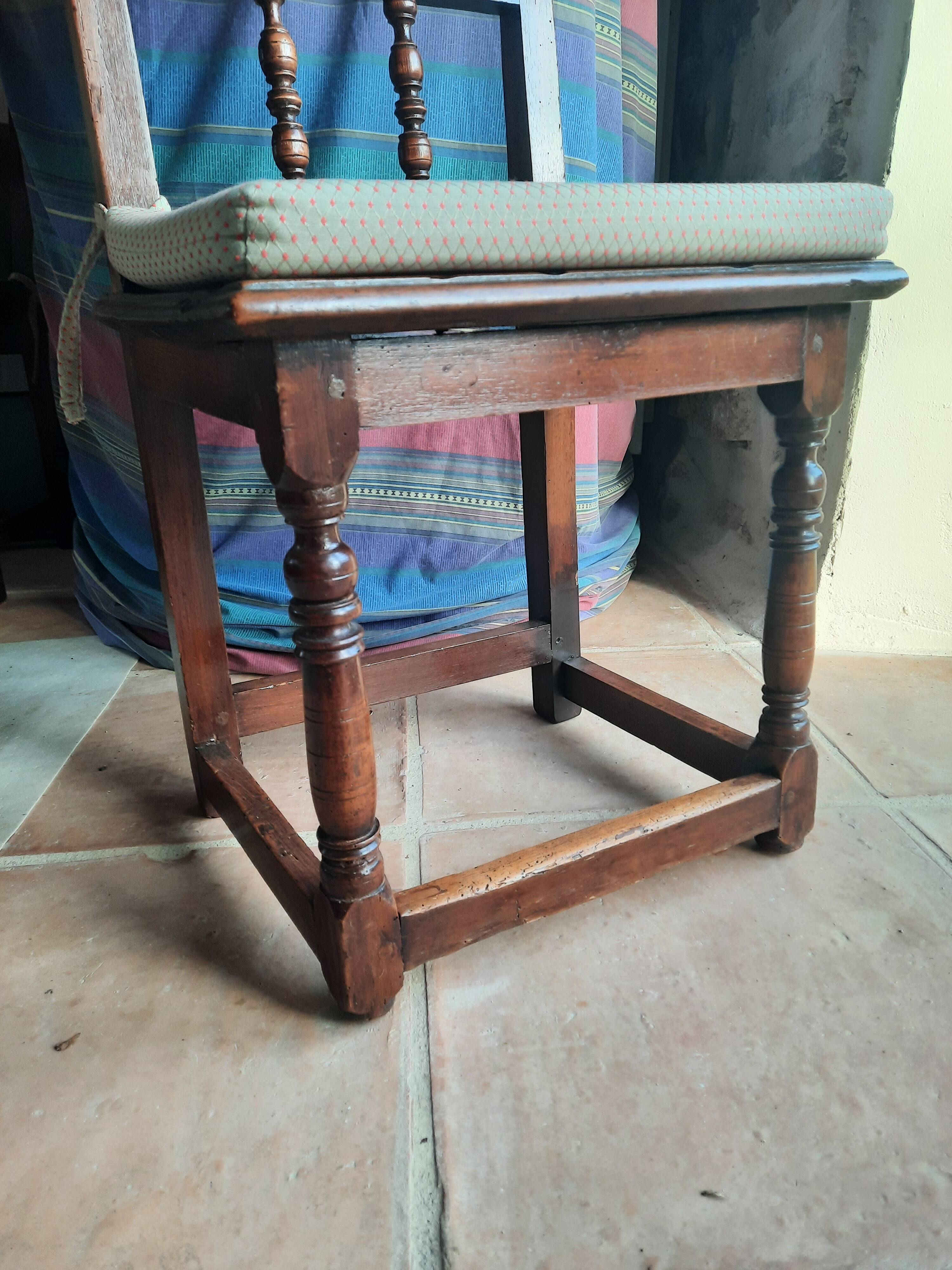 Set of 6 antique hazelwood chairs, 17th–18th century