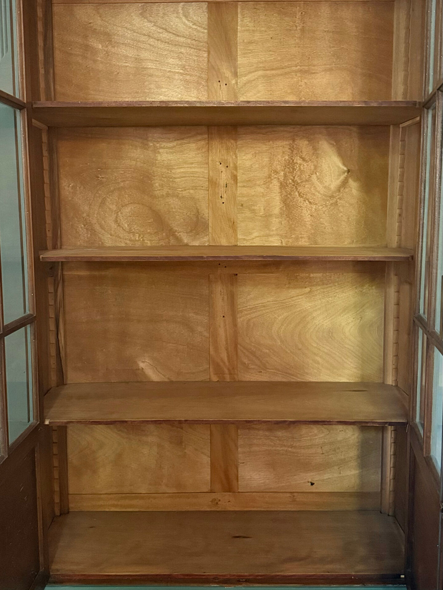 Art Deco display cabinet