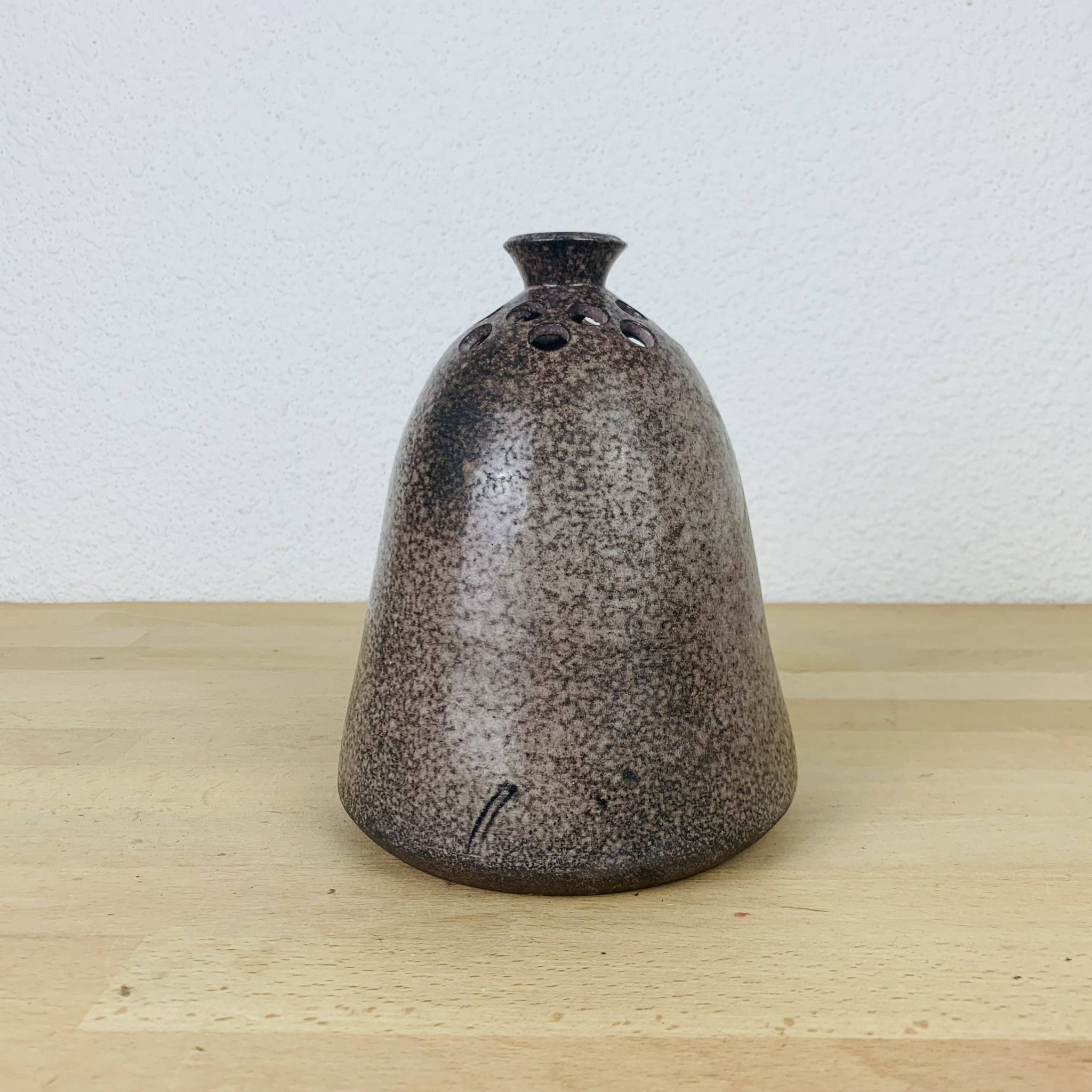 Vintage signed sandstone flower spade vase