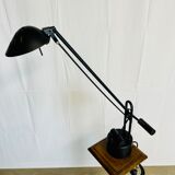 Desk lamp