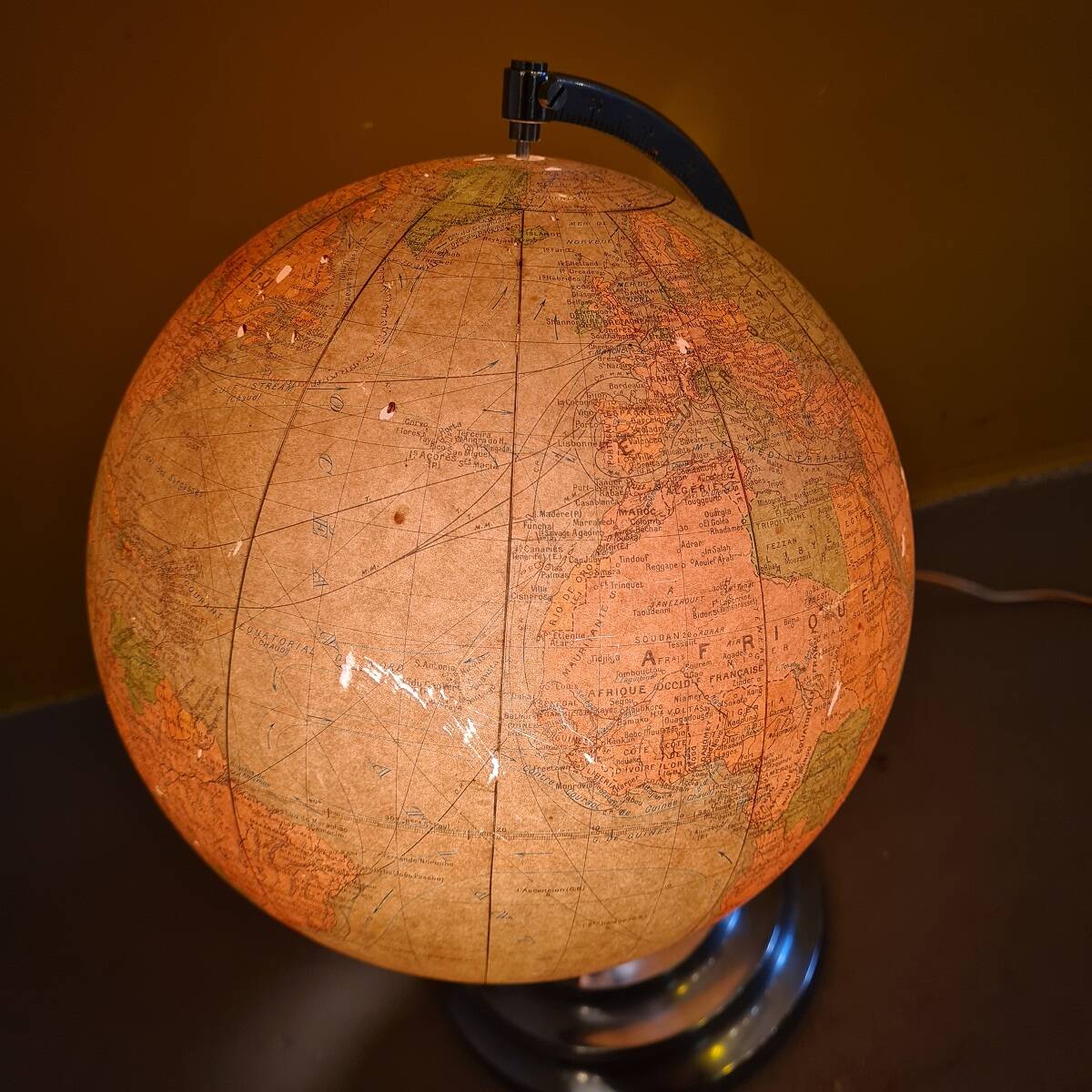 Art Deco French Globe M. Picquart, Circa 1930