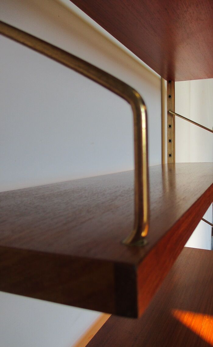 Poul Cadovius system library