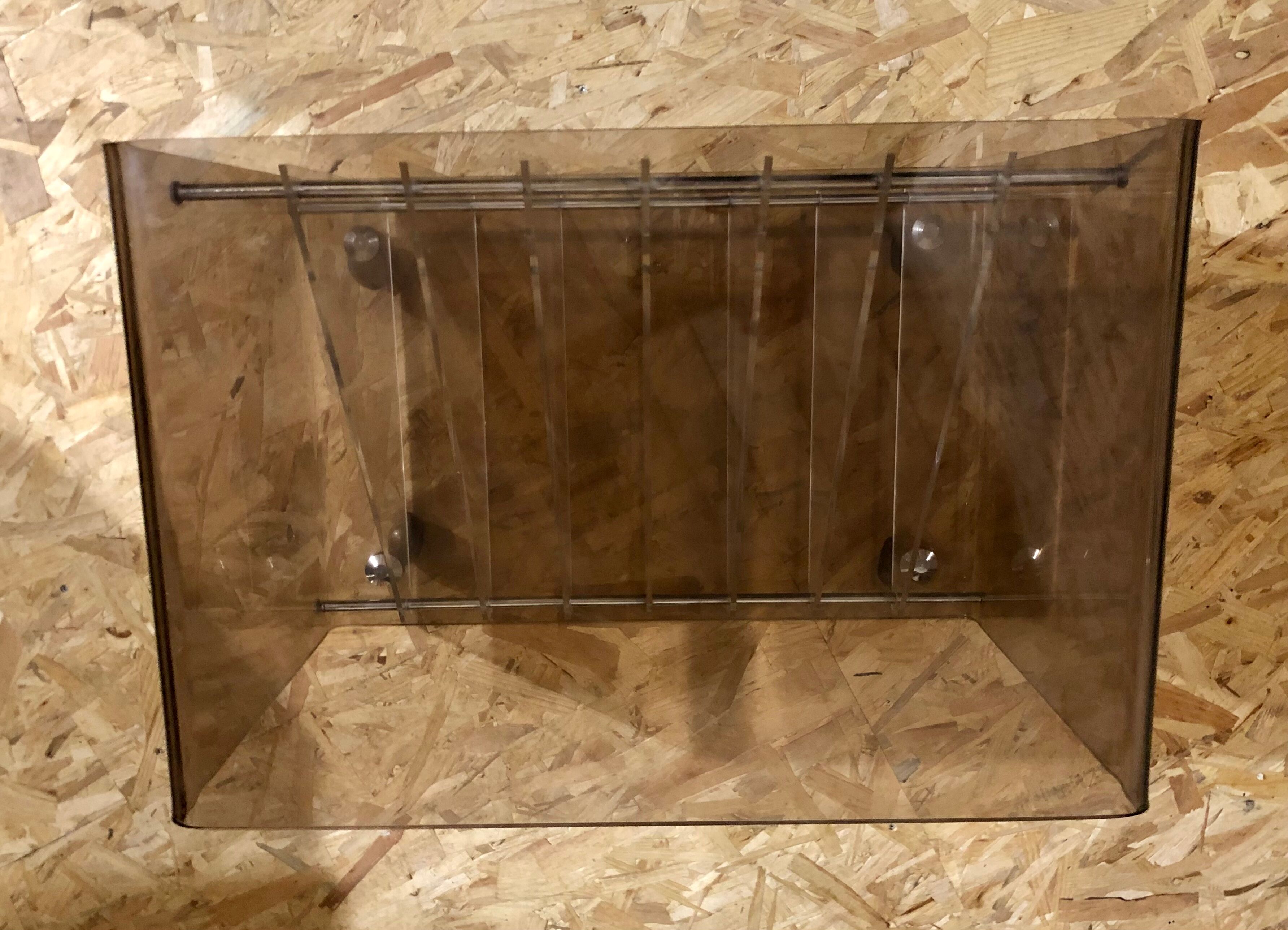 Plexiglas TV/hi-fi stand