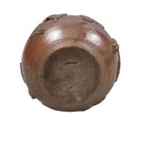 Pansu vase with vine decoration.