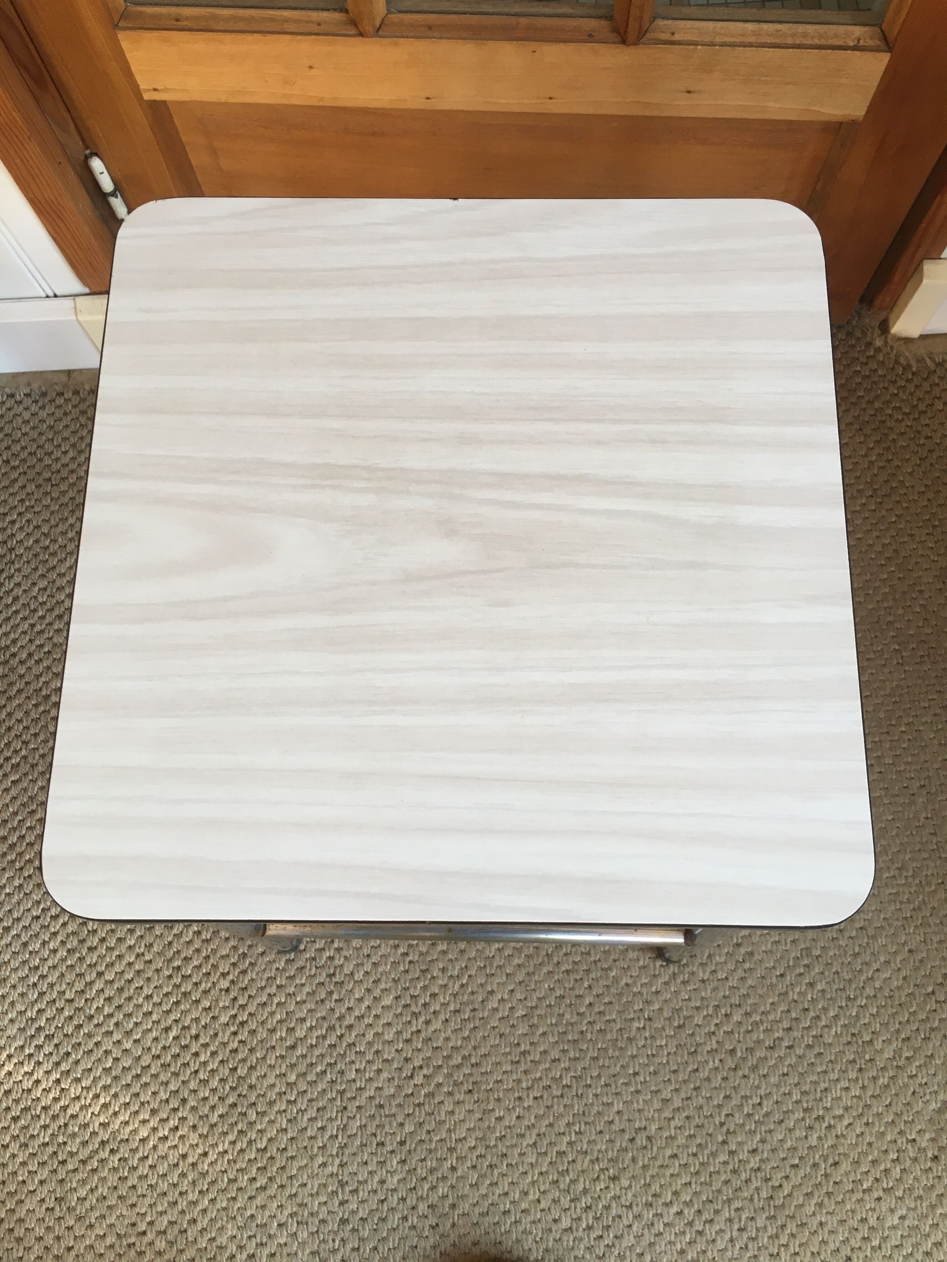 Formica Tabouret