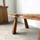 Table basse brutaliste en noyer massif, plateau slab live edge, France