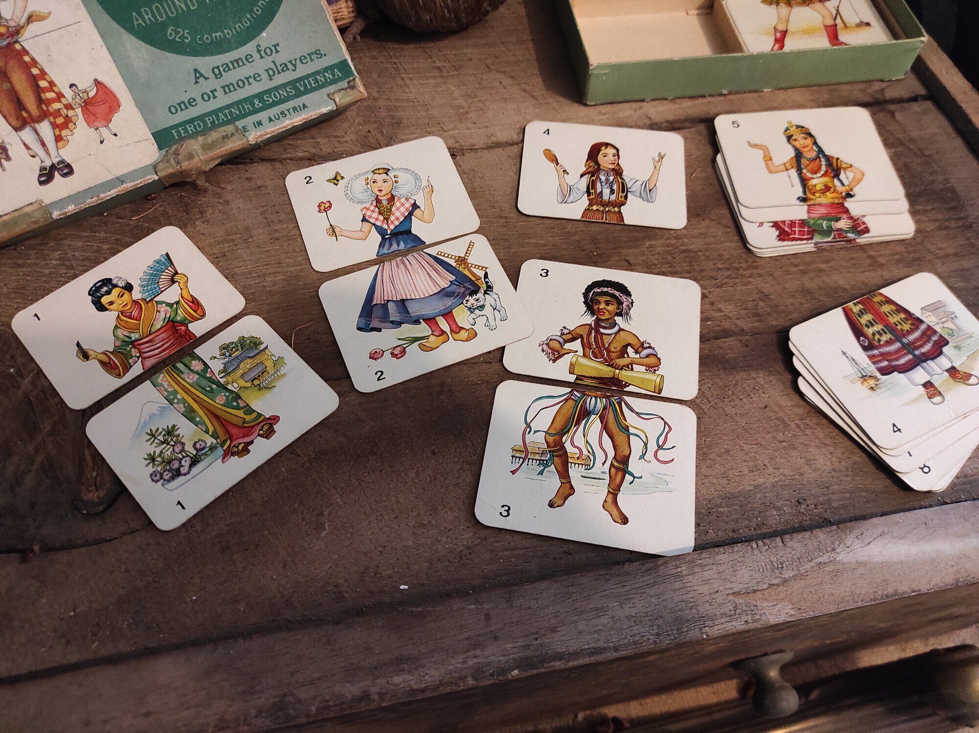 Vintage card game Tops and Tails around the World