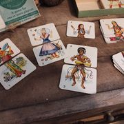 Vintage card game Tops and Tails around the World
