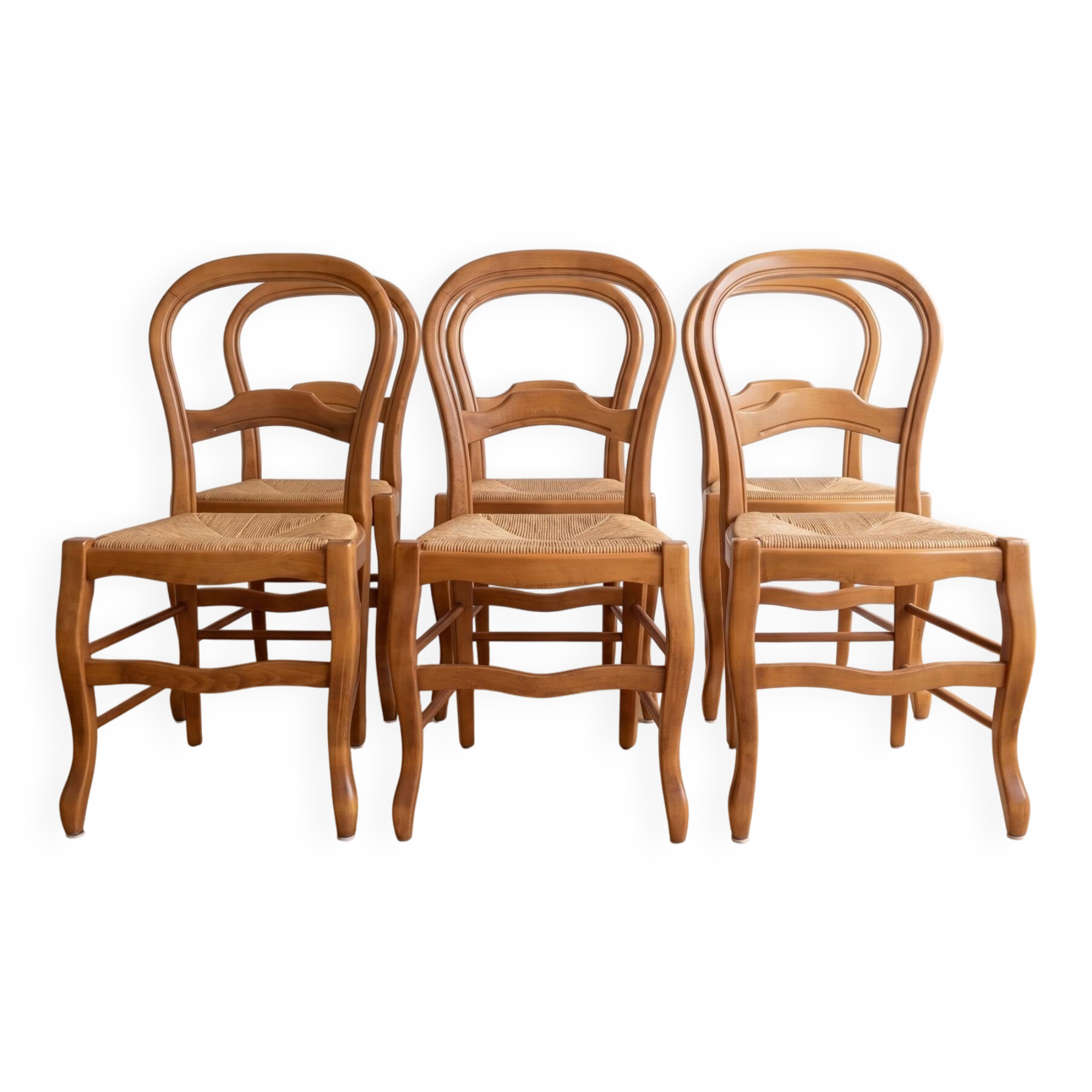 Set of 6 traditional wooden chairs with woven straw.