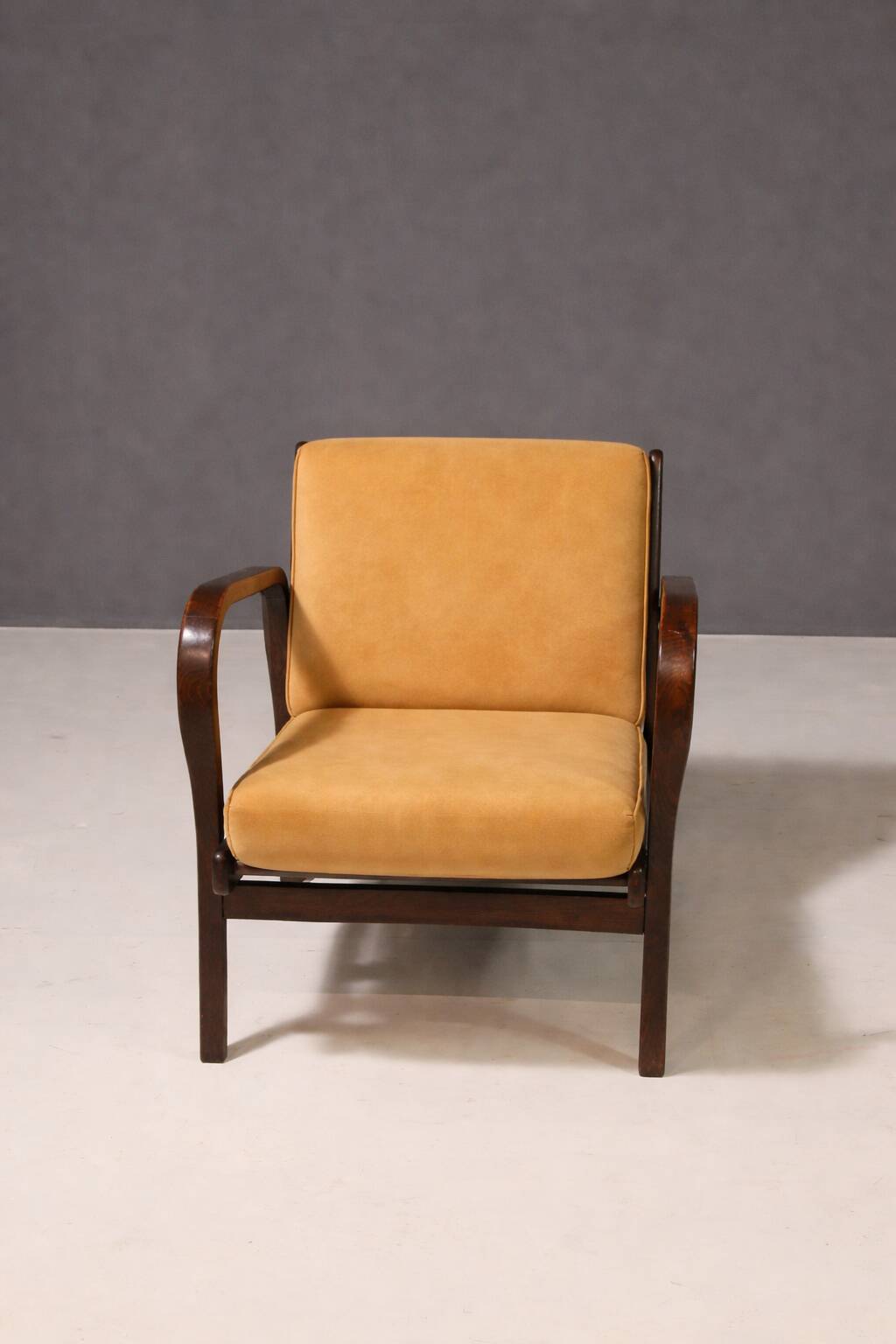 Koželka & Kropáček armchair, 1940s, silver medal – Milan Triennale 1946, restored bentwood frame