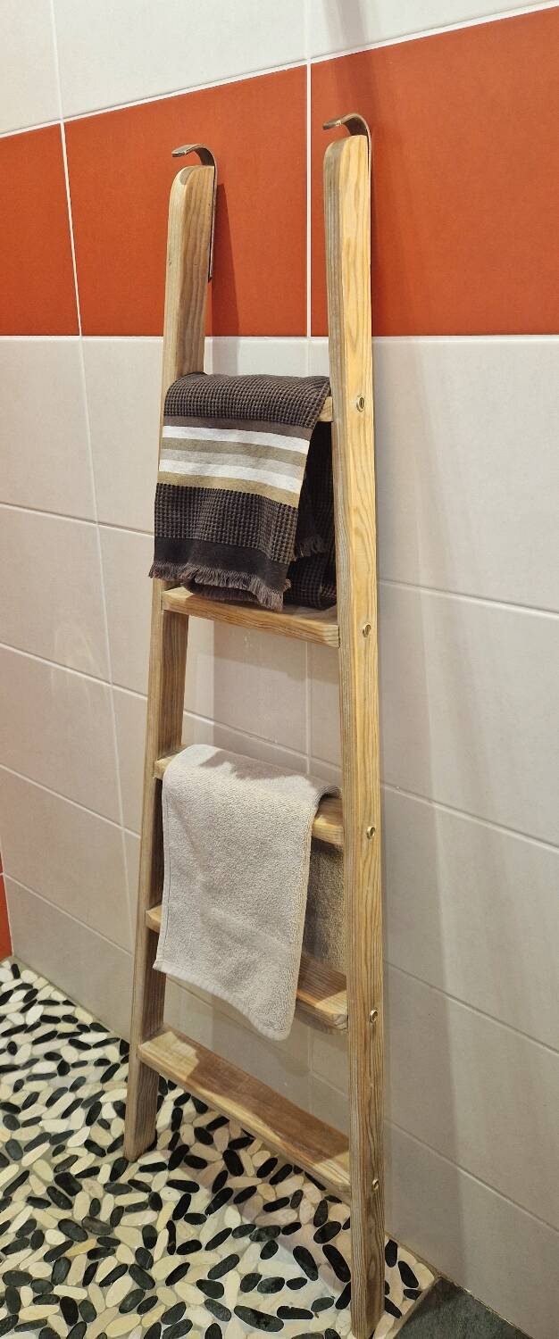 Vintage pine towel rack shelf ladder