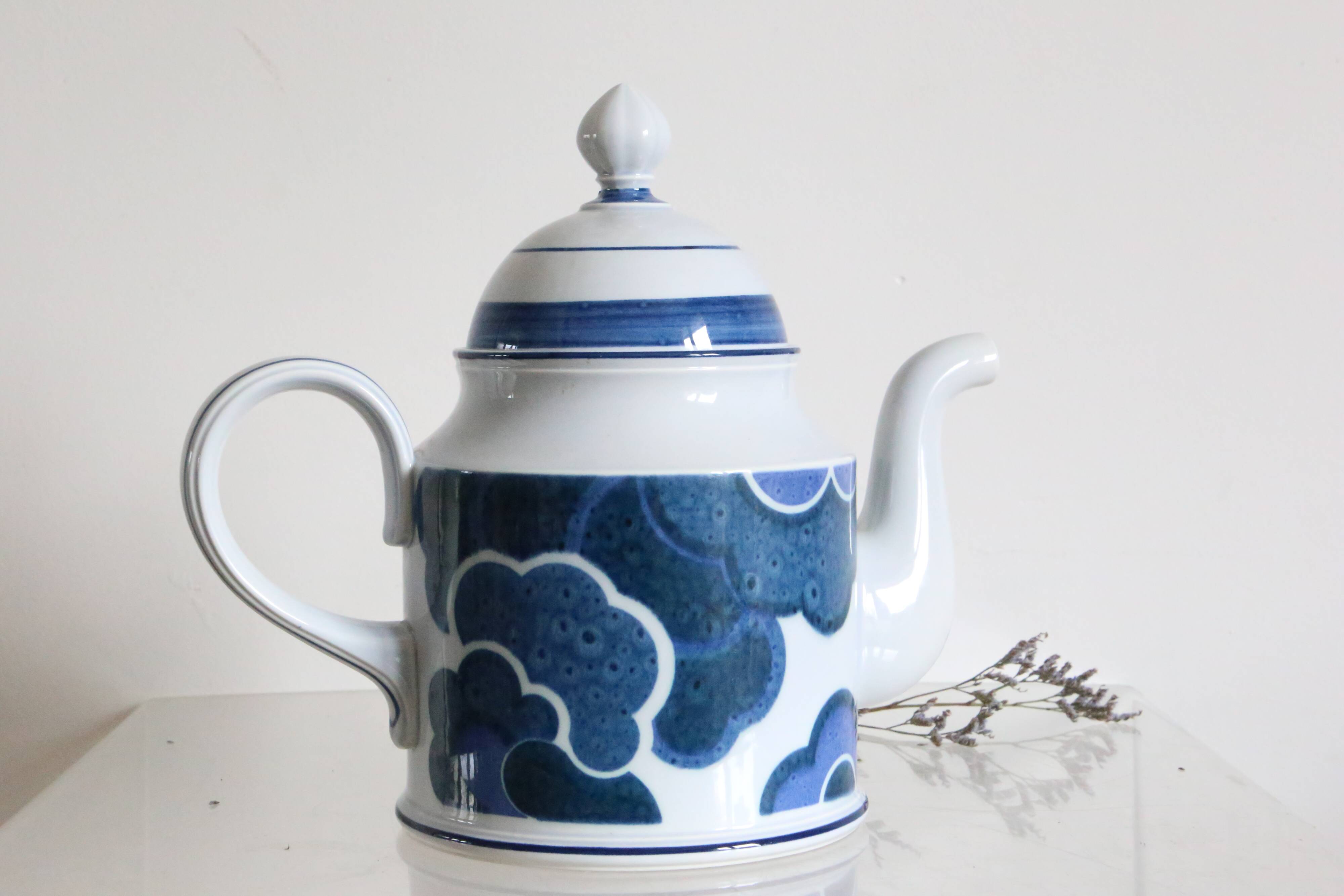 Villeroy and Boch teapot, Cloud model, vintage