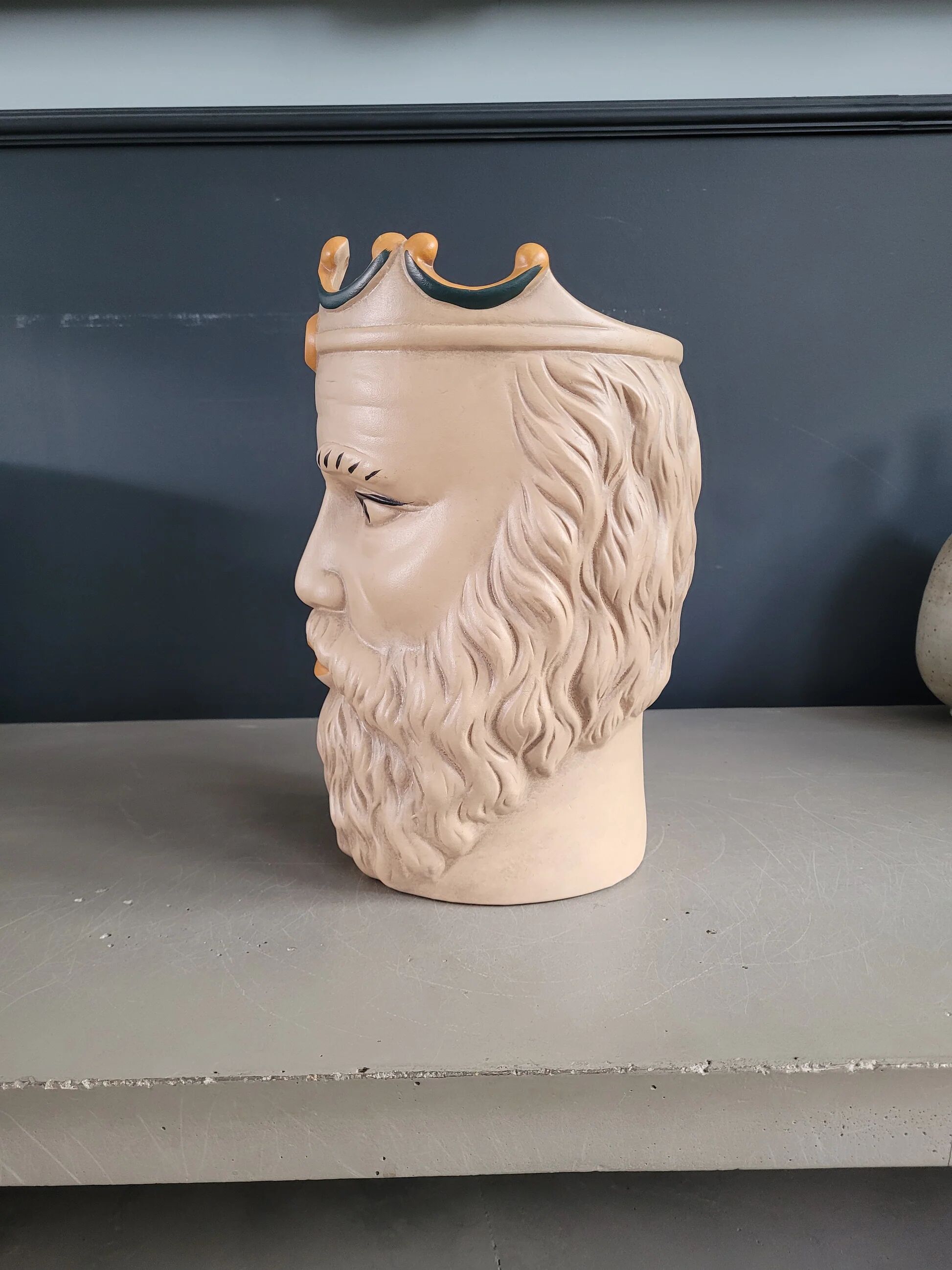 Cache-pot vase head Caltagirone by Marie Olsson Nylander for HKliving