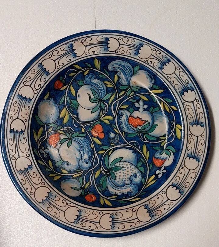 Large painted plate G. Licata Sciacca