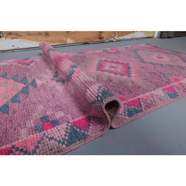 1970s Turkish handmade wool pink diamond runner 82x337