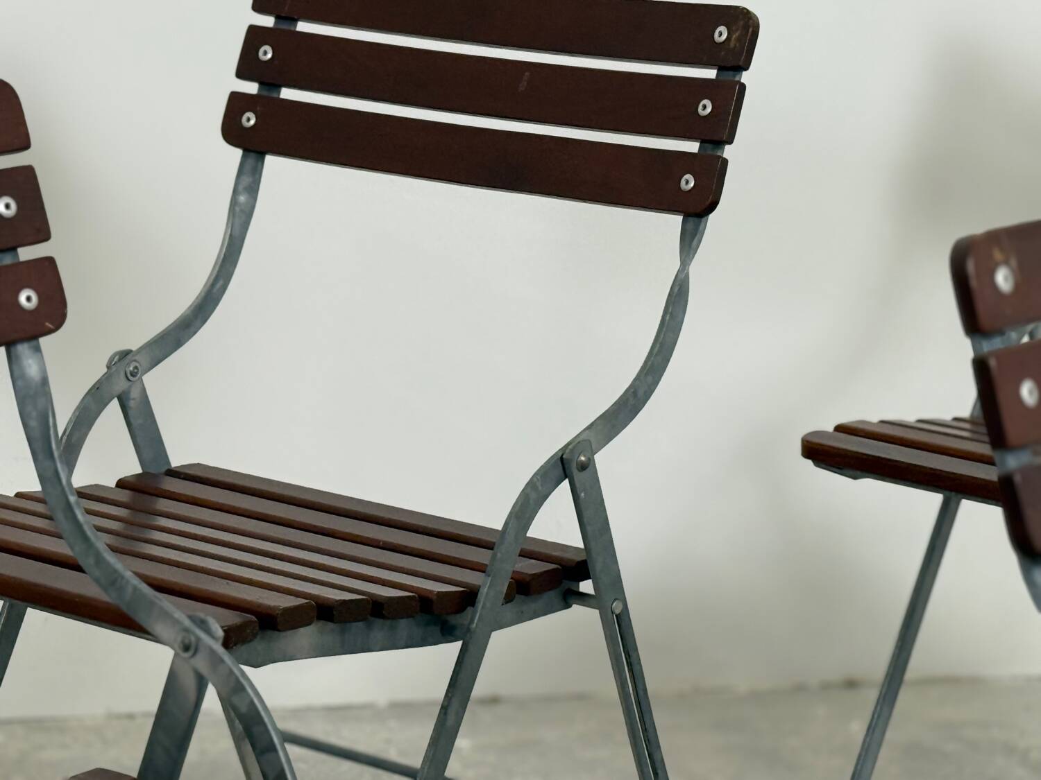Terrace bistro/guinguette furniture – Ideal for professionals