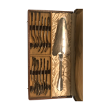 Cake shovel and twelve silver metal dessert forks