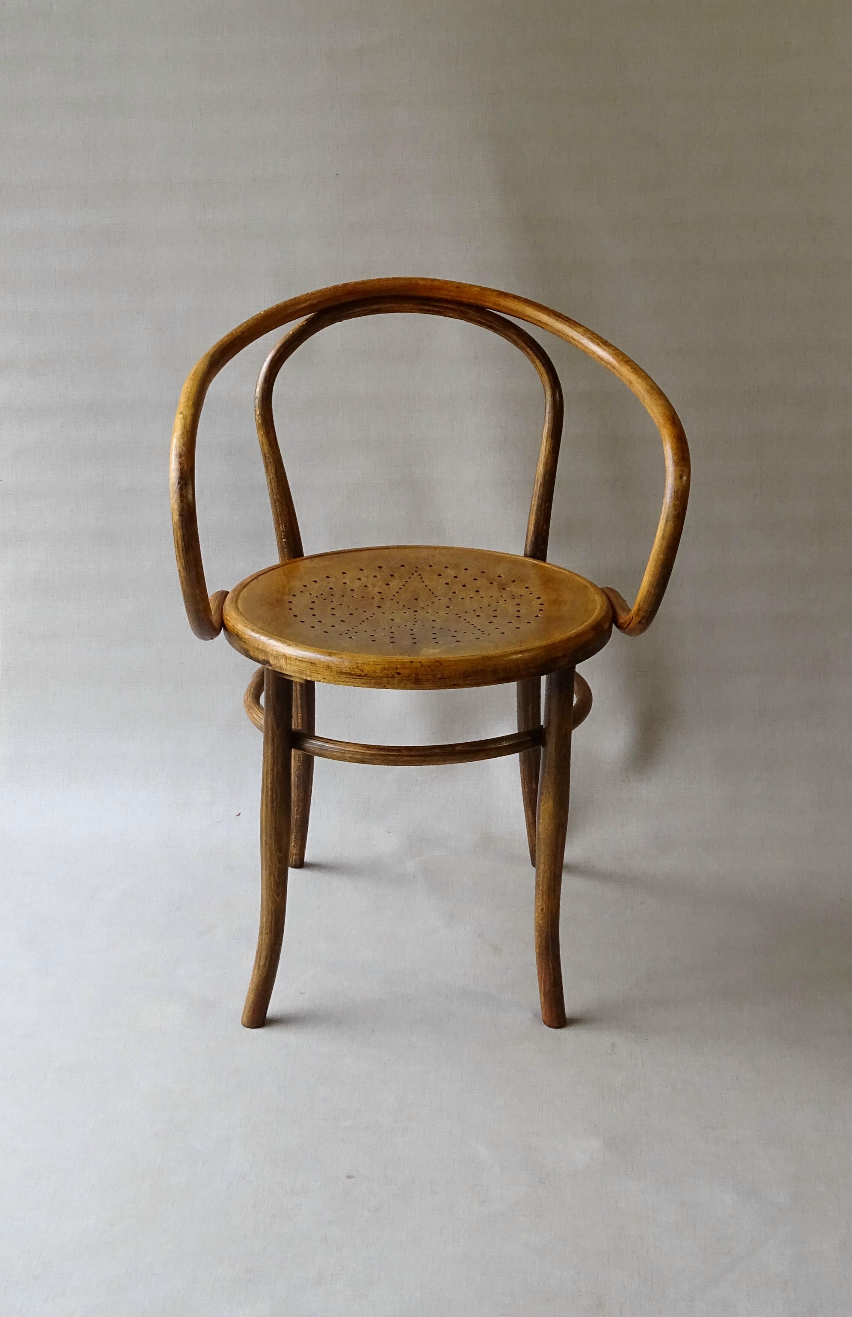 Armchair Le Corbusier by Fischel 1915 seat wood Etoile