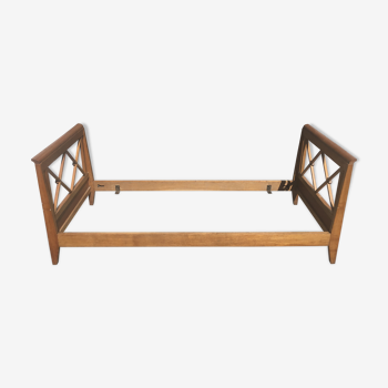 Bed years 50 in scandinavian style wood