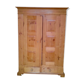 Beautiful antique furniture in solid pine