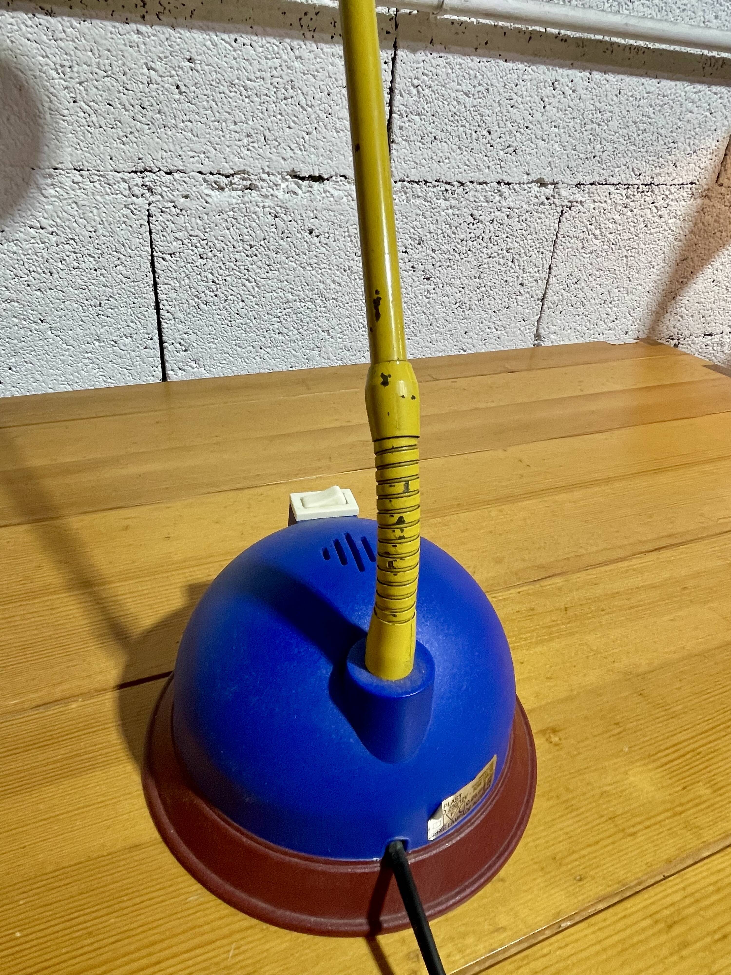 Lampe vintage Stilplast Italie années 1980