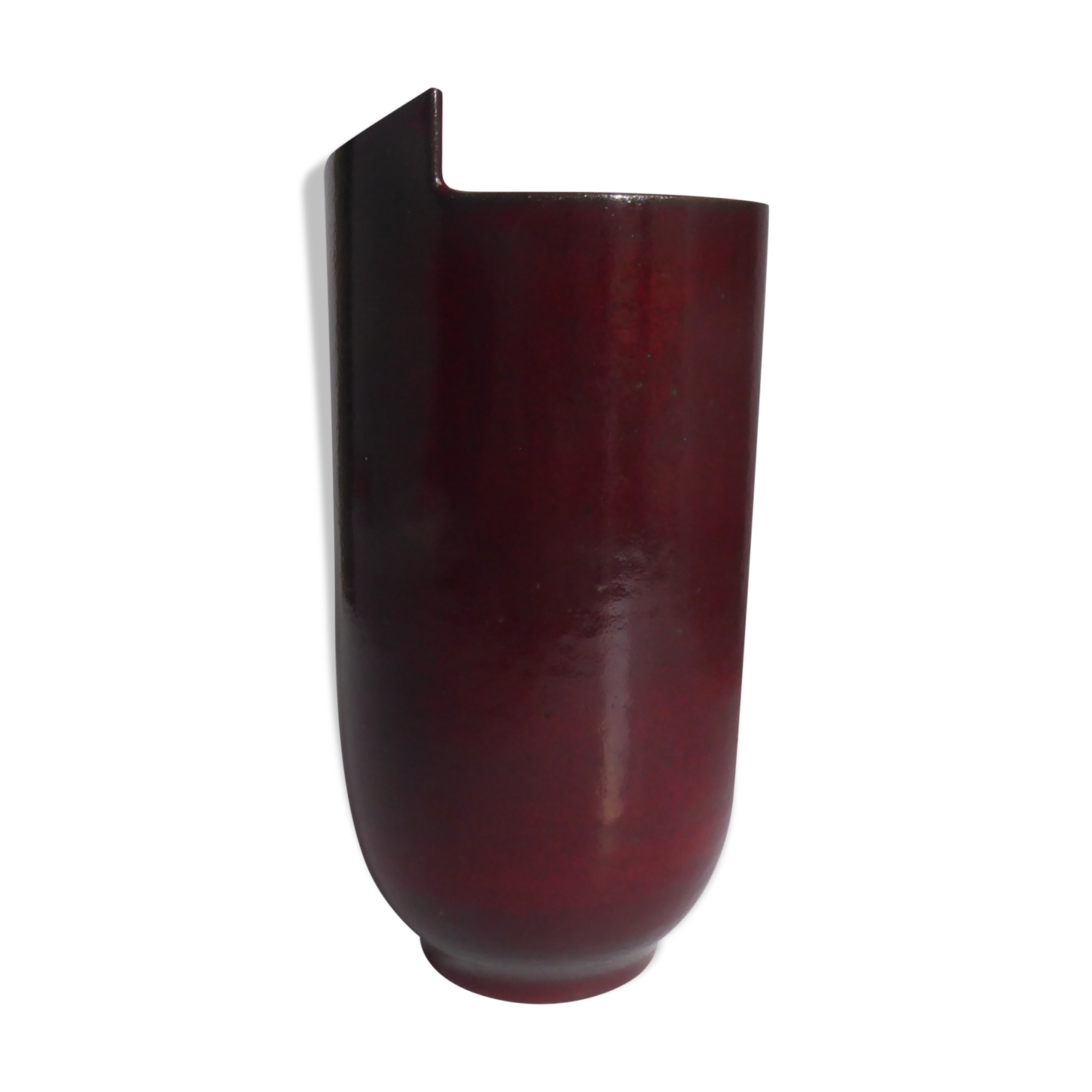 1950 vase in sandstone with cut neck