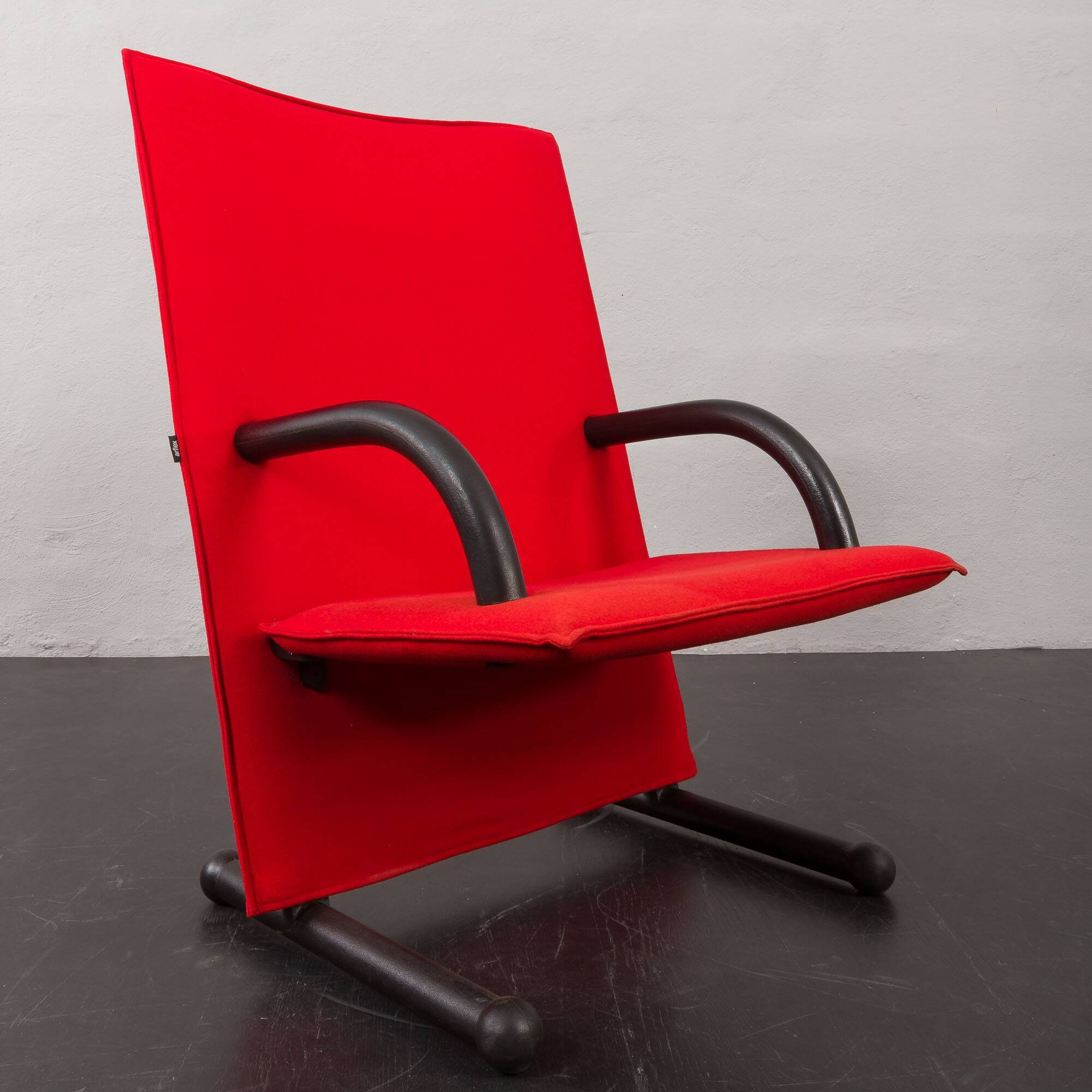 “T-line” high back lounge chair by Burkhard Vogtherr for Arflex, Italy 1980