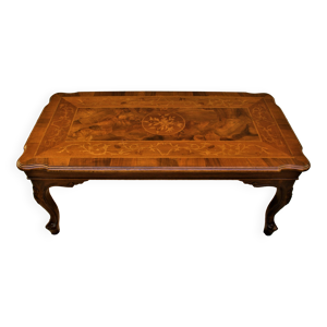 Table basse italienne en bois avec