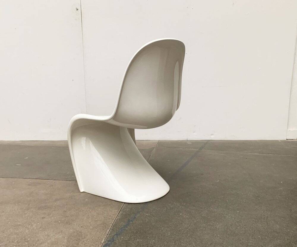 Panton side chairs from the mid-century by Verner Panton for Herman Miller, 1960s.