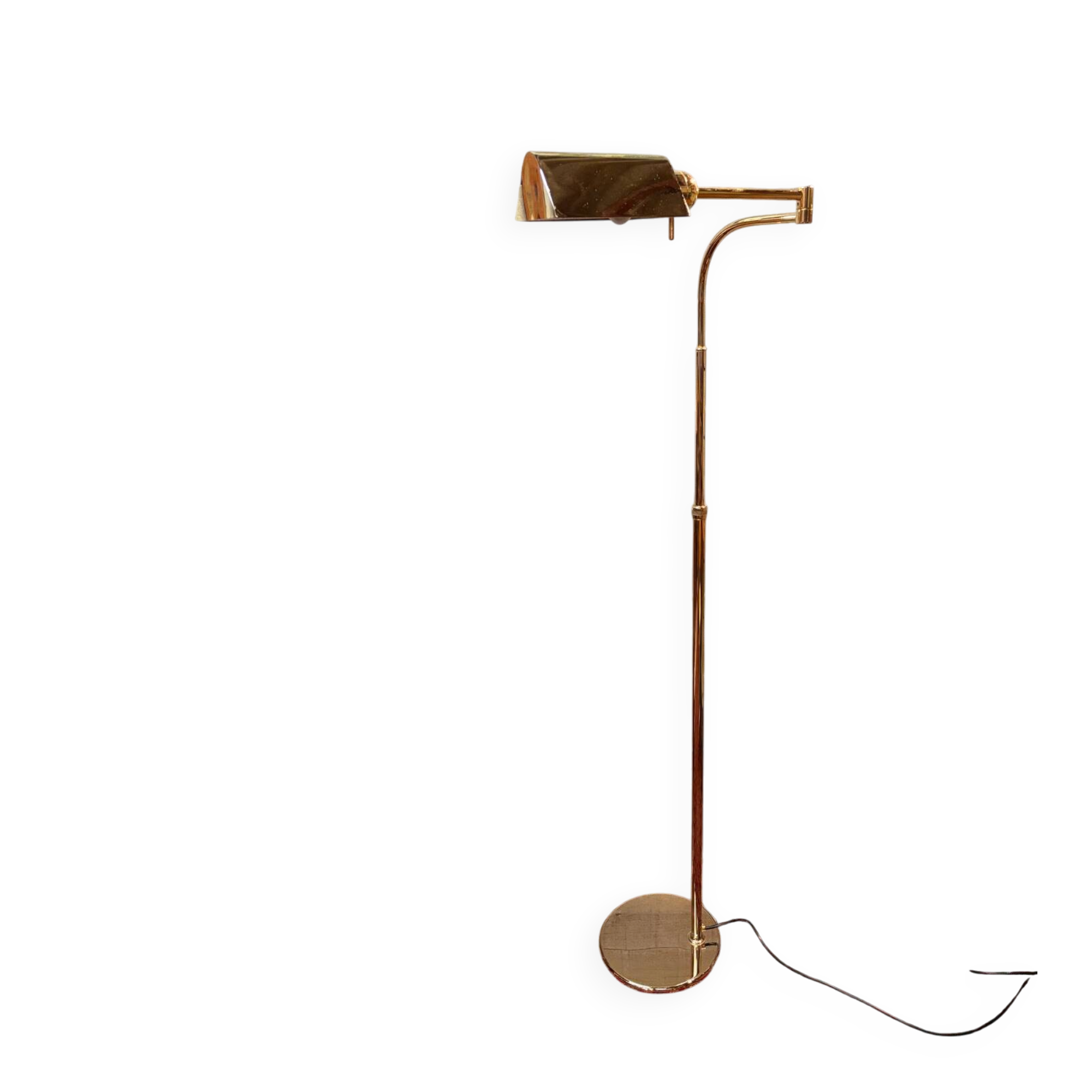 Articulated reading floor lamp in brass, design by DLG Fratelli Martini.