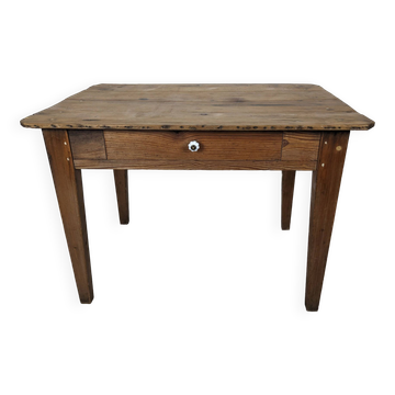 Campaign table in beech wood
