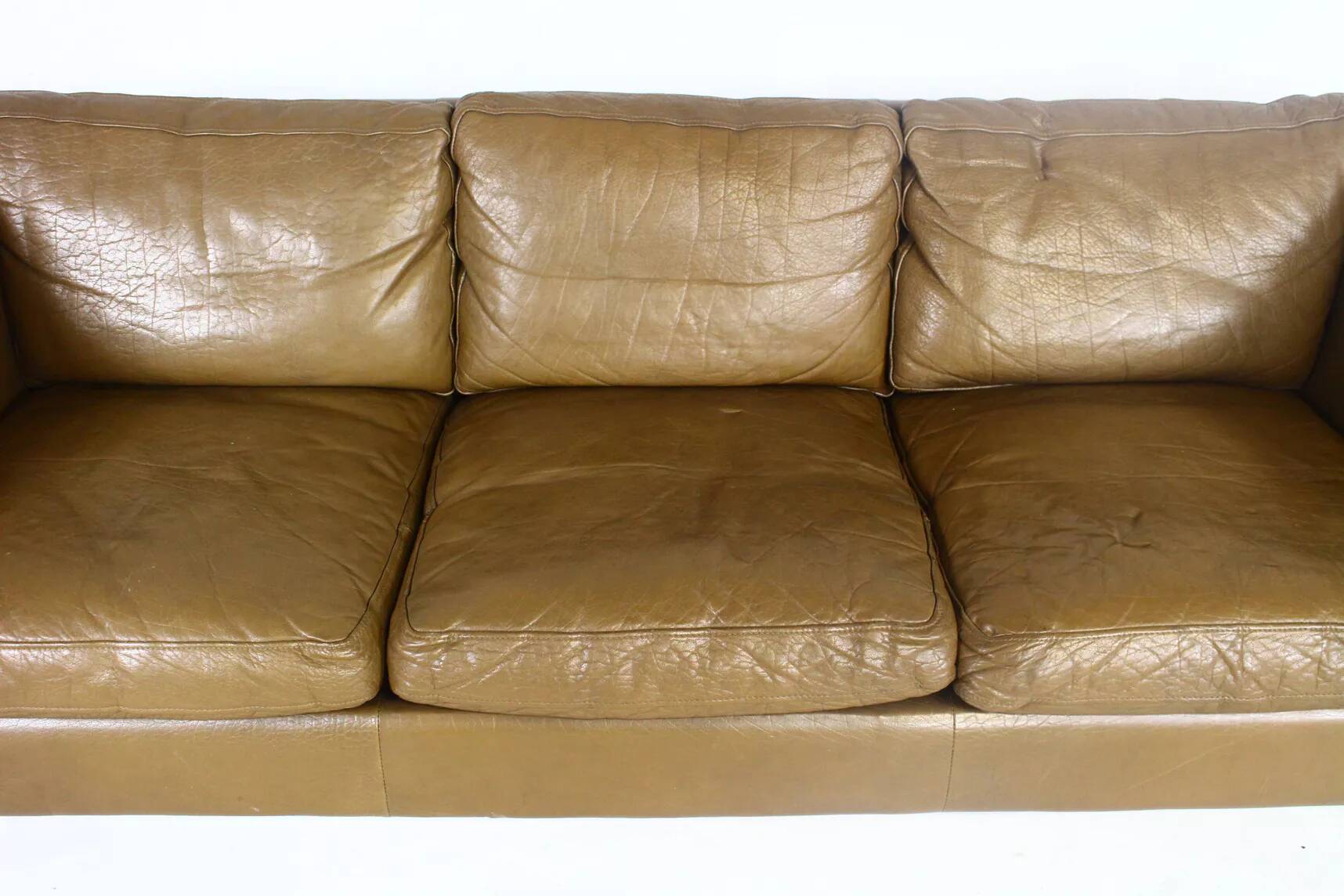 1970s brown leather sofa by Vejen Polstermøbelfabrik